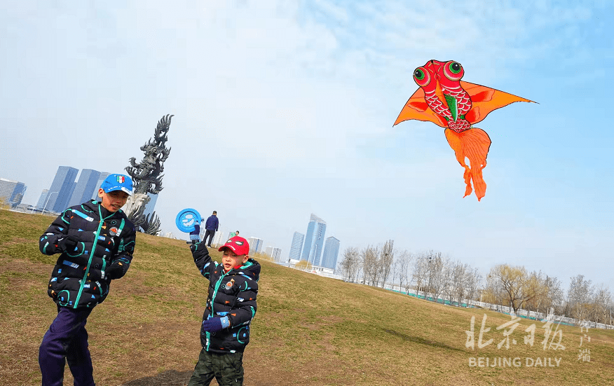 东风|春分祈福｜草长莺飞二月天，忙趁东风放纸鸢