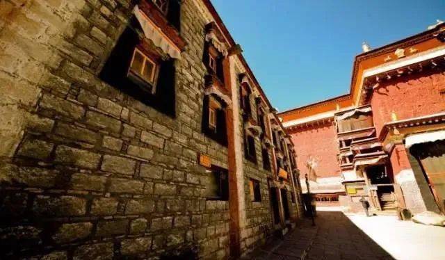 绝世珍瓷：宣德青花五彩莲池鸳鸯纹碗发现记_搜狐网