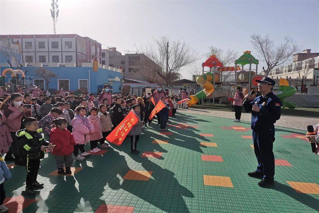 嘉峪关市|嘉峪关市消防救援支队走进幼儿园，为萌娃撑起“保护伞”