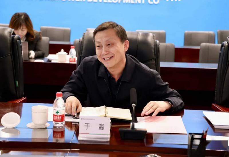 黄河水电姚小彦会晤格尔木市委书记汪山泉一行