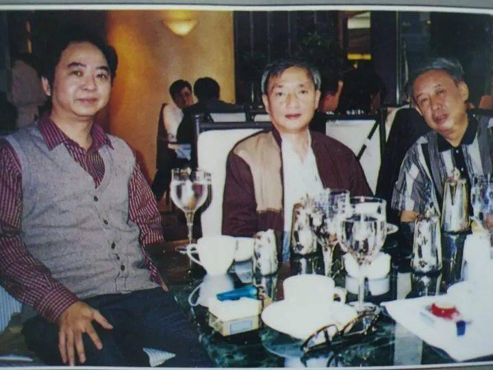 讽世喻情真豪杰浅析高庸天龙卷