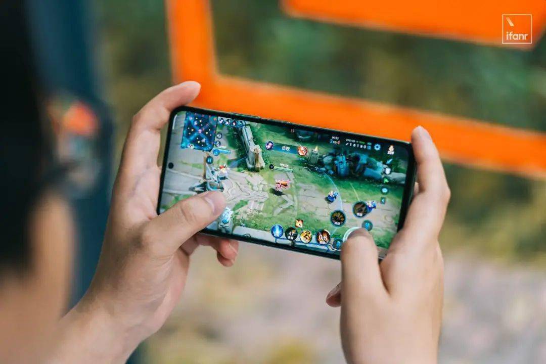 测试|K50 Pro 焊上了一扇门，天玑 9000 打开了一扇门