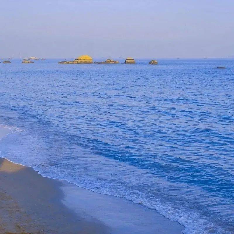 蓝色系微信背景图