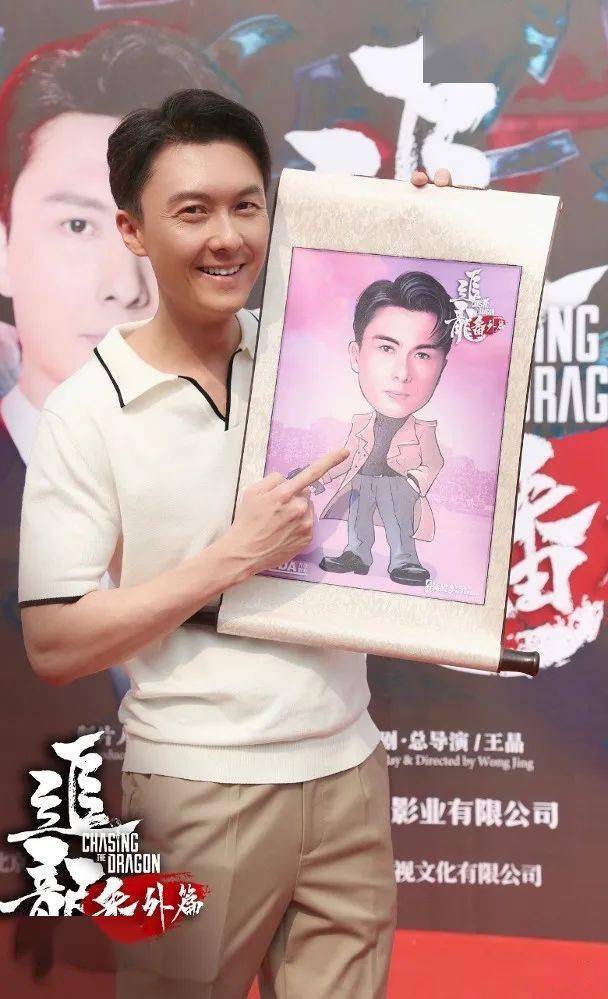 王浩信不计片酬兼搏到尽,不少动作场面都亲身上阵,有演技有身手,认真