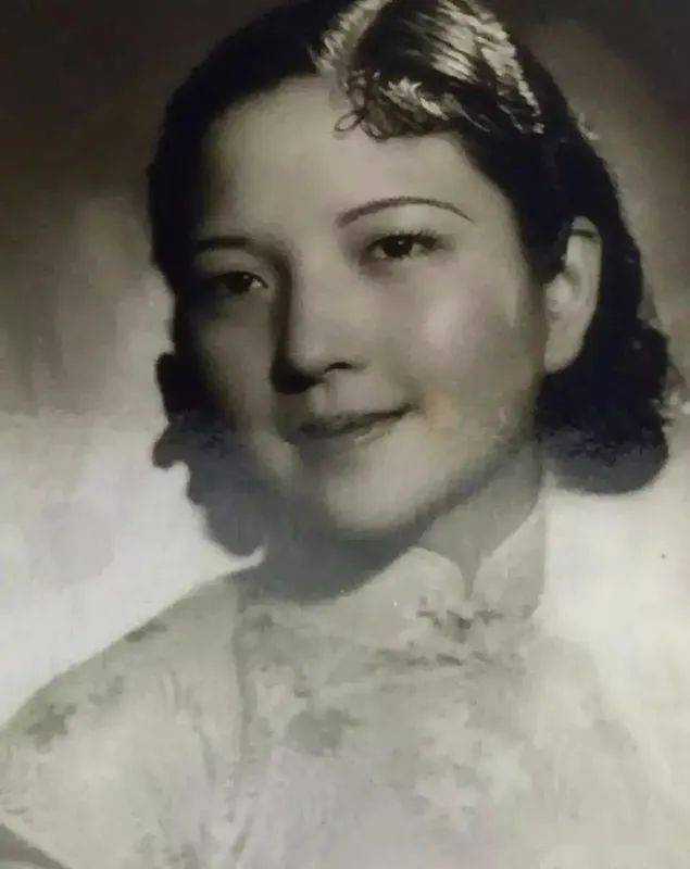 陈歌辛一代歌仙的他历经浮沉妻子金娇丽永远是他的定海神针