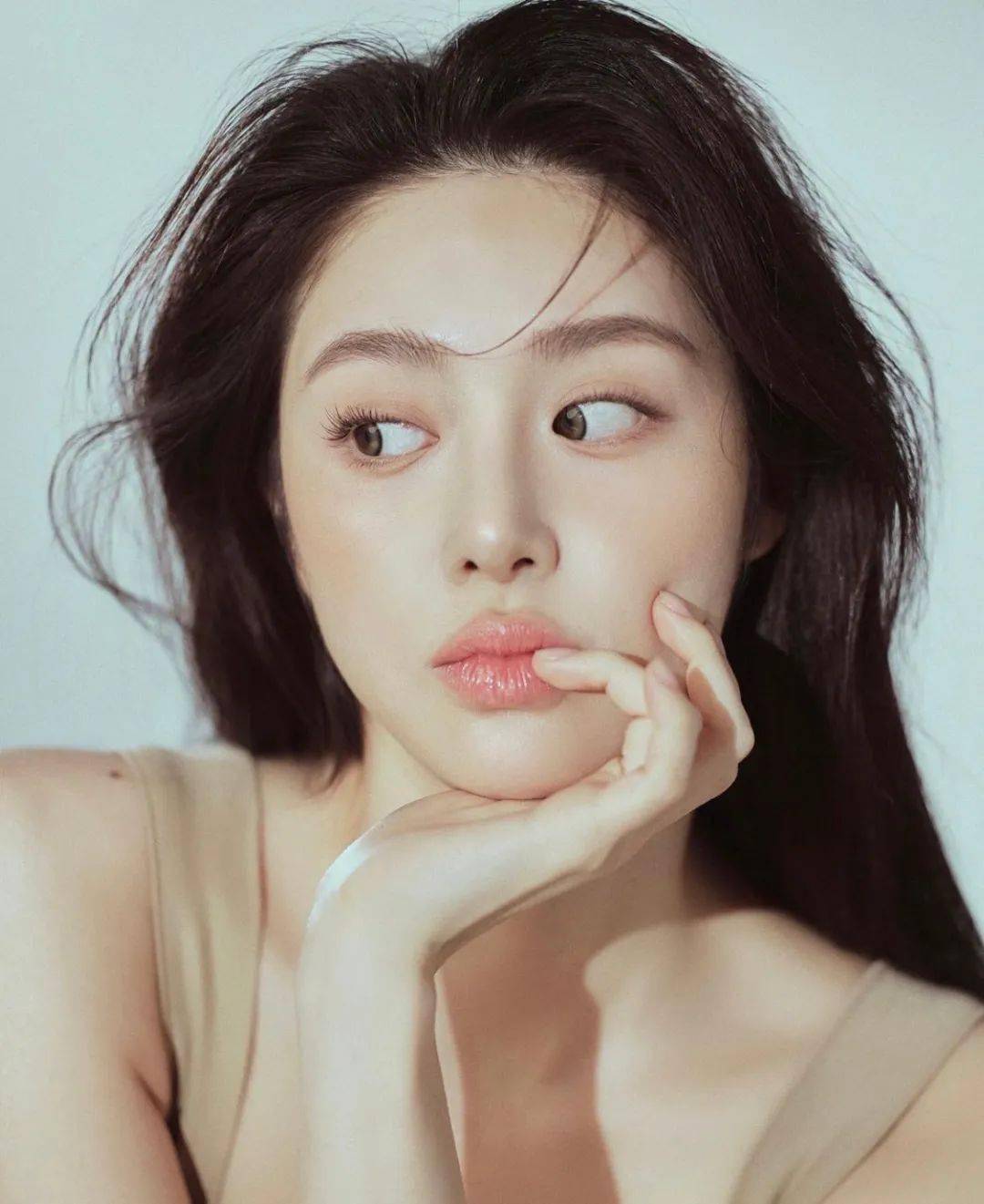 颧骨你明明才20出头，为什么就这么显老？