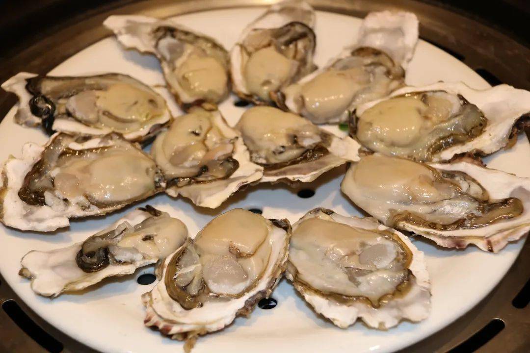 海鲜界の战斗机超值双人餐限时129元抢生蚝鲍鱼个大味美蒸汽海鲜给你