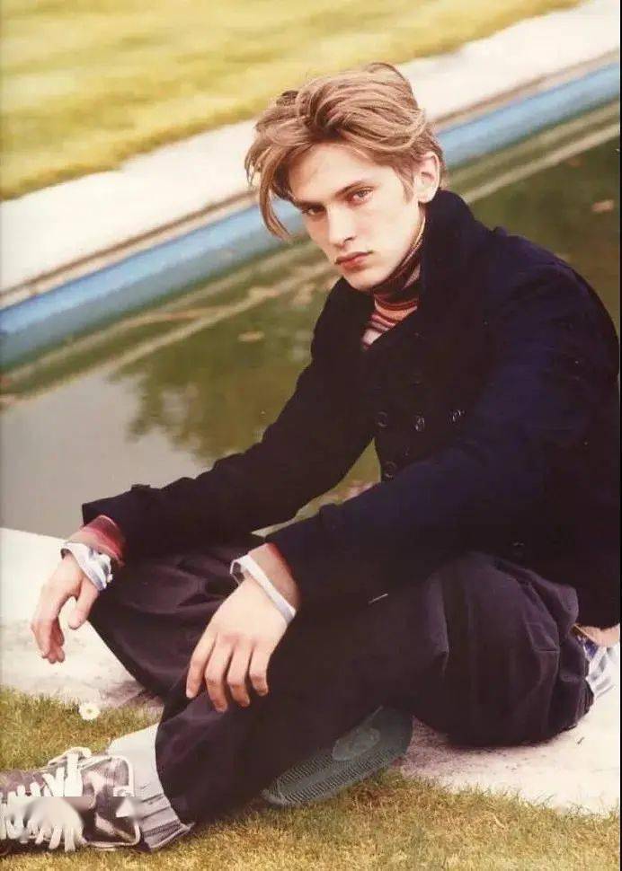 状态超模 Mathias Lauridsen 惊喜回归！