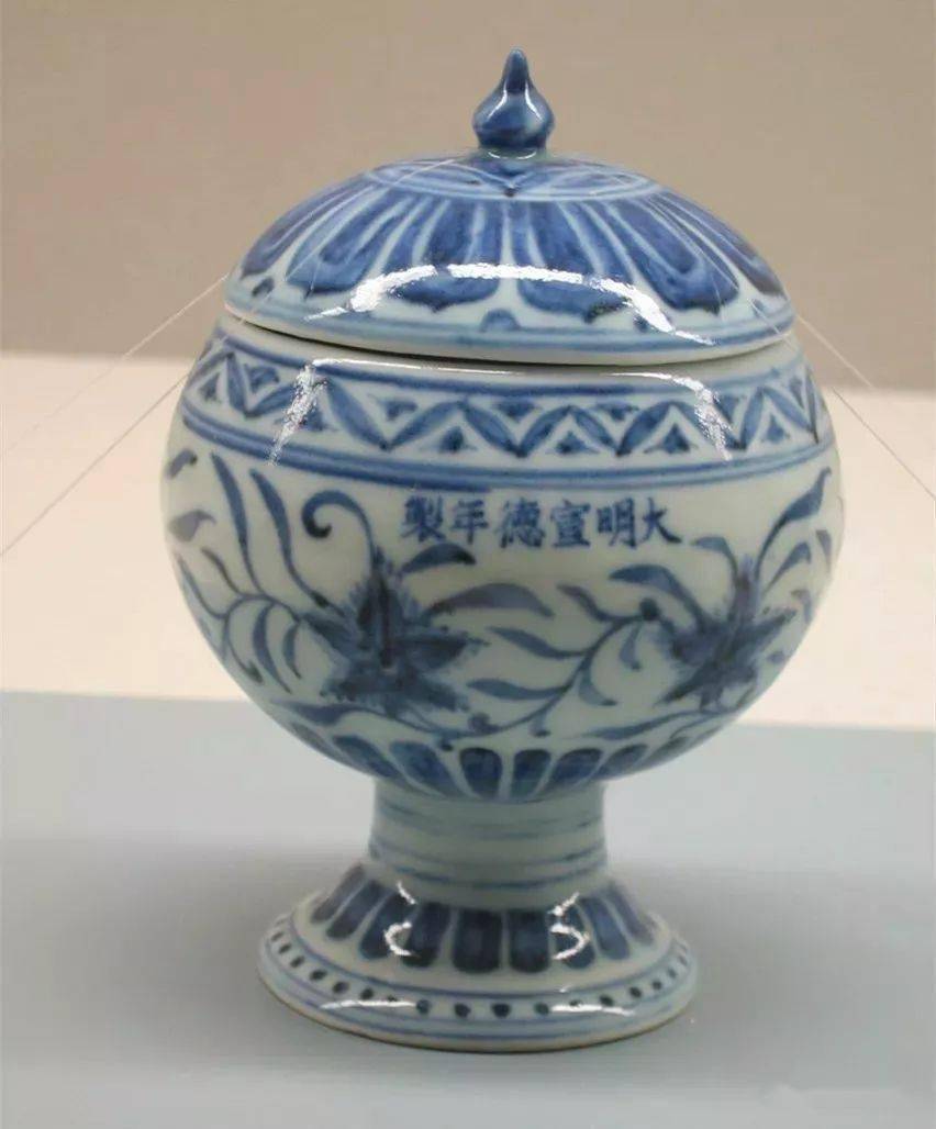 瓷器_清时代_青花