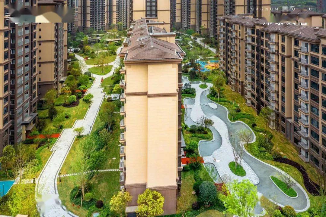 品质兑现丨自贡邦泰天著三期大美交付亲鉴归家幸福