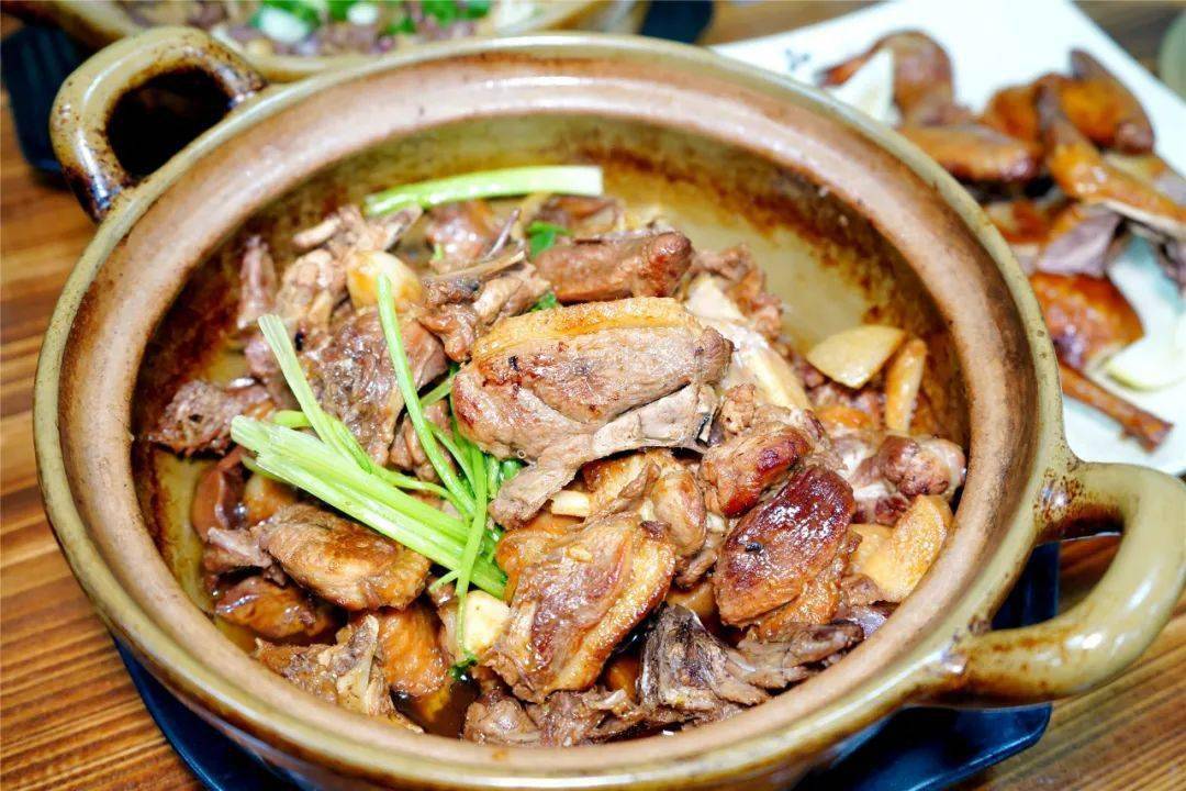 盛夏消暑|原汁原味|连锅都能吃