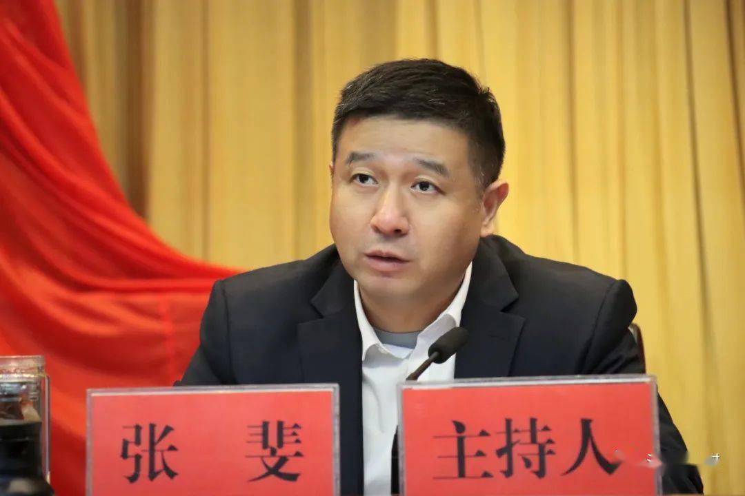 张斐谁让企业不舒服我们就让谁更难受谁砸江夏招牌我们就砸谁的饭碗