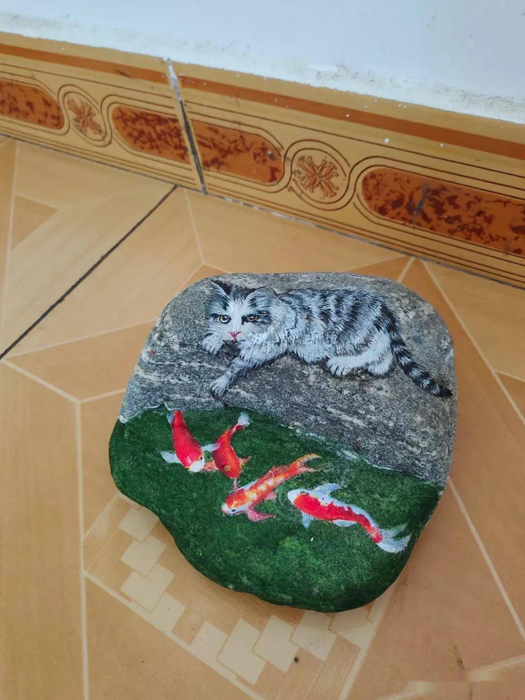 题西安市鄠邑区关中婚俗园张娟女士手绘石头画作品楹联文李景宁