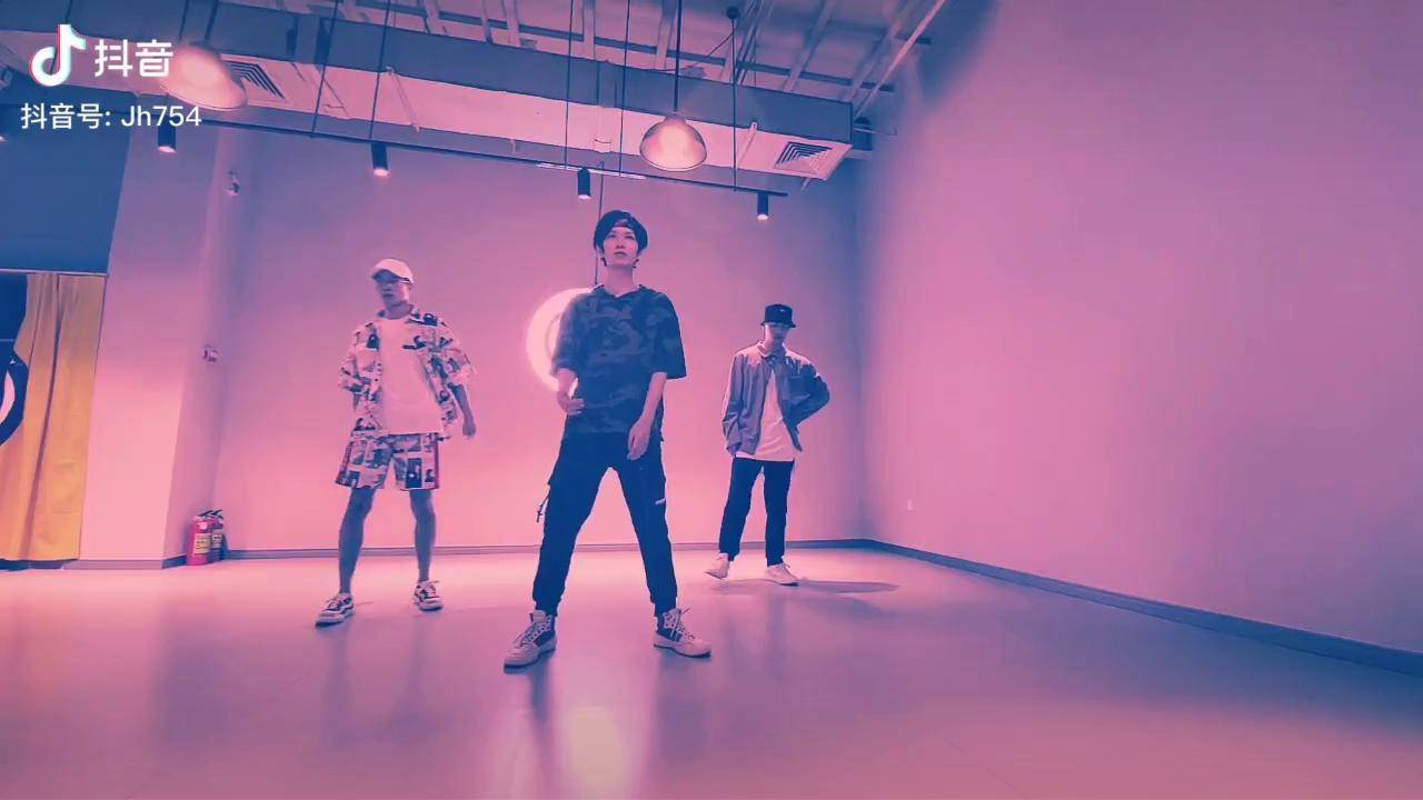 这首bgm当初炸到多少人精舞门阿森同学hlt五号皱眉