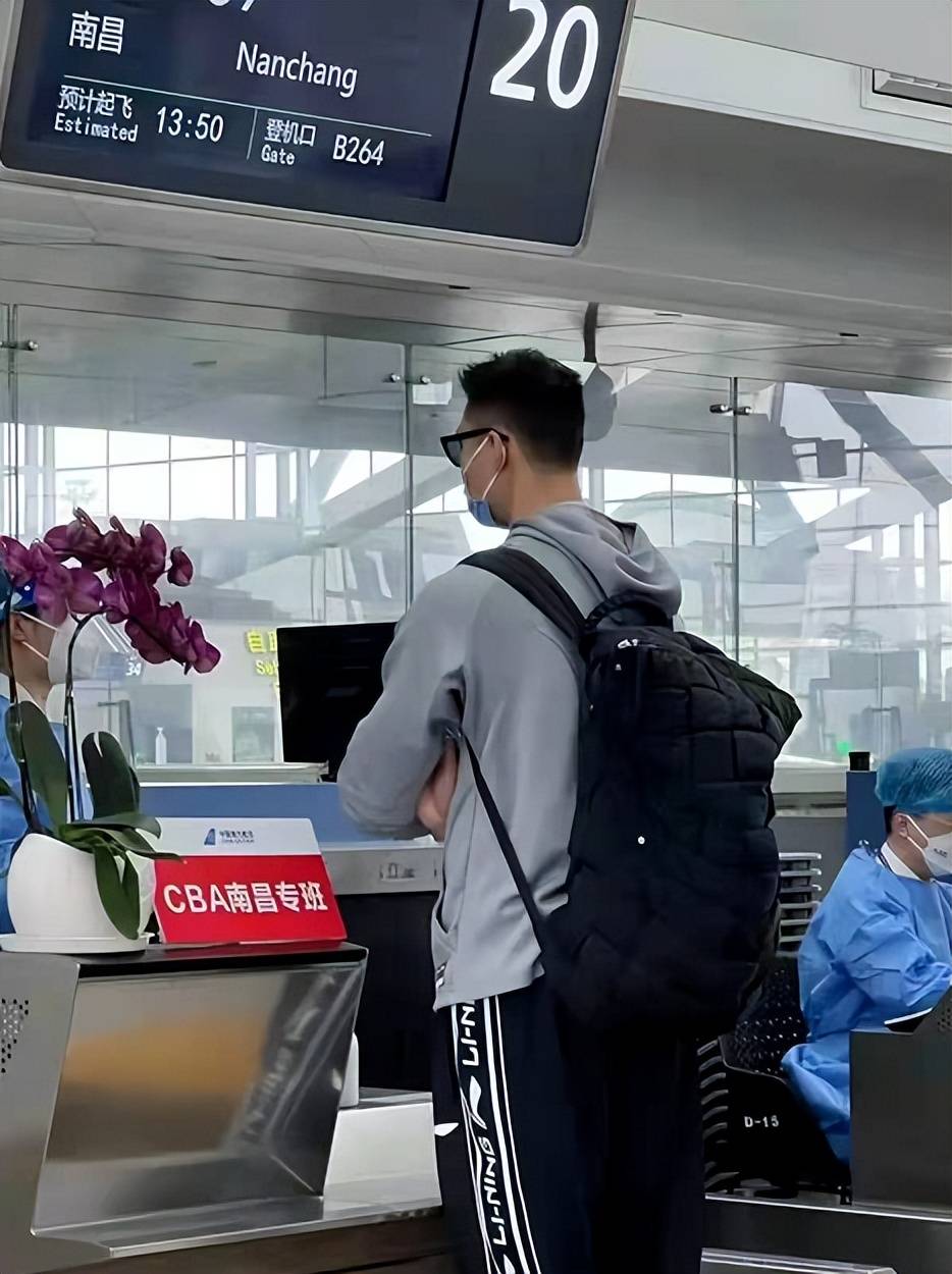 今天,南昌昌北机场,这些大咖来了