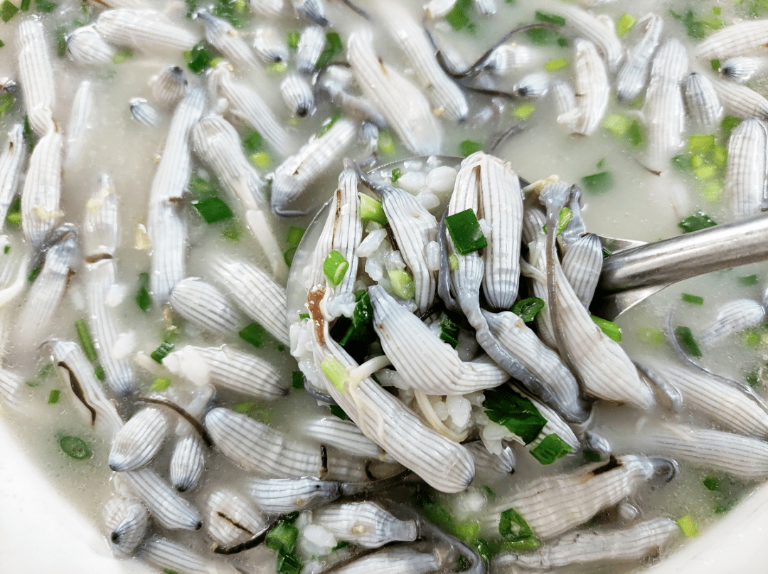 点击空白处查看答案泥虫粥02提问:中国沿海有三大鲜味圣虫是哪三个?