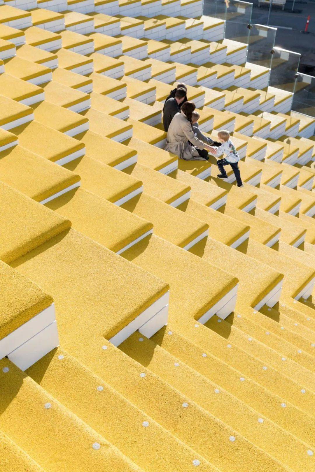 玩转景观高差百变台阶的几种趣味造型