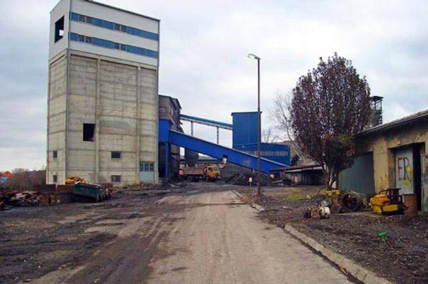 塞尔维亚发生矿难 已致8死20伤