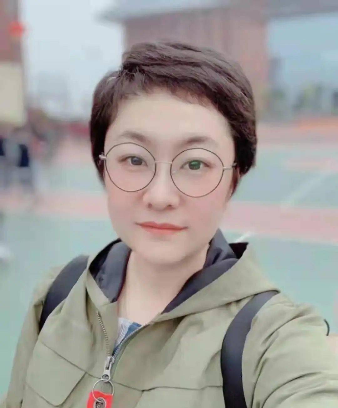 赵冉,晋中市大唐现代双语学校语文老师,优秀班主任,"语文杯"全国优秀