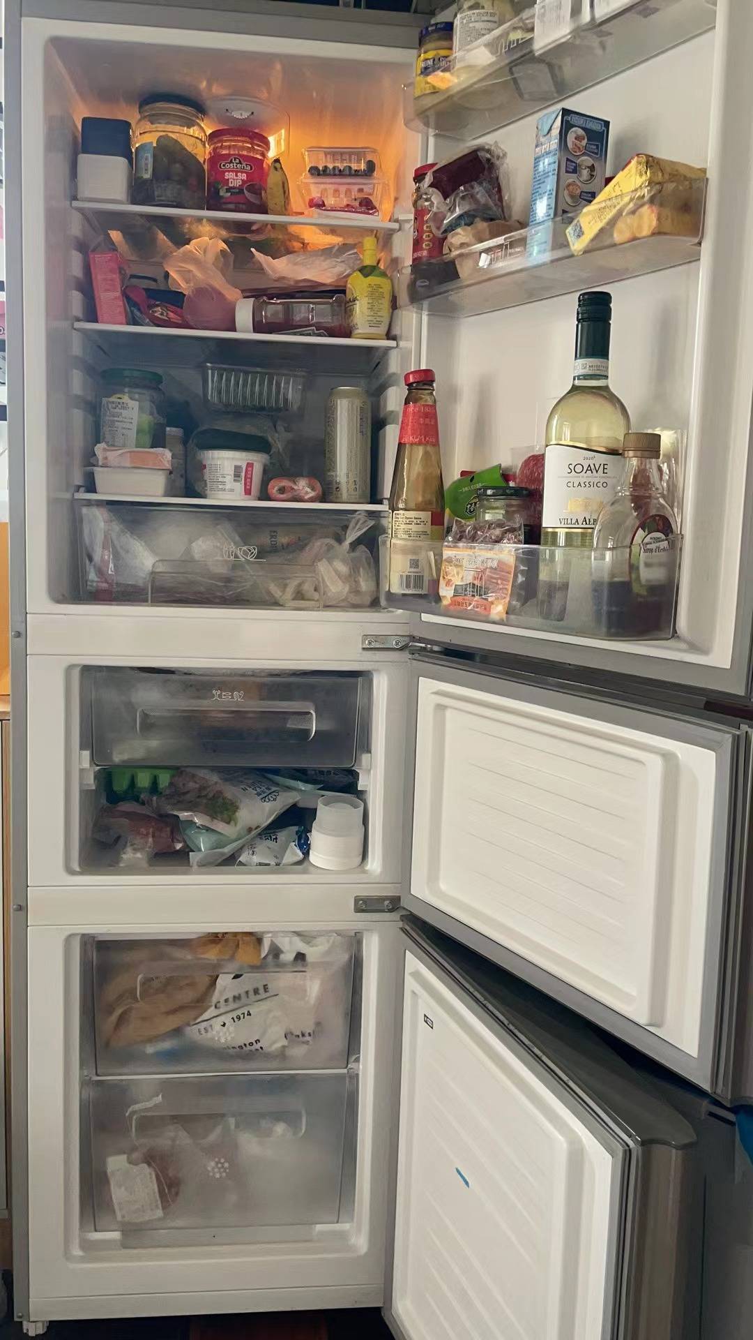 摄影记疫|封控后,他们分享了自家冰箱里的菜和解封后的愿望