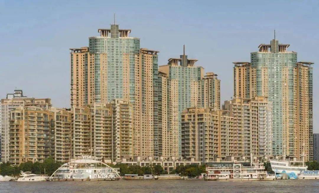 世茂滨江花园5号楼王223平3250万丨单价仅145万丨满五唯一带车位