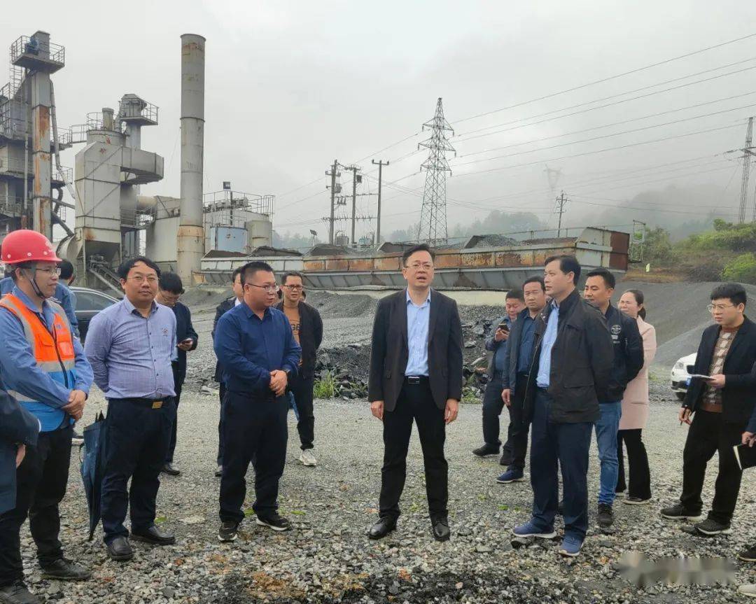 黄炳峰到长寿食品加工标准厂房项目建设工地现场办公_巴马_韦敏_相关