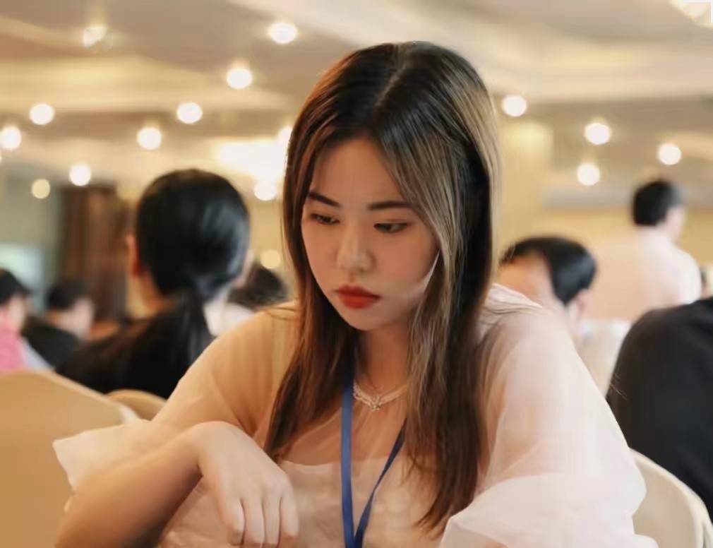 传奇选手王天一地位不保线上棋摊赛官宣老将孙浩宇强势回归