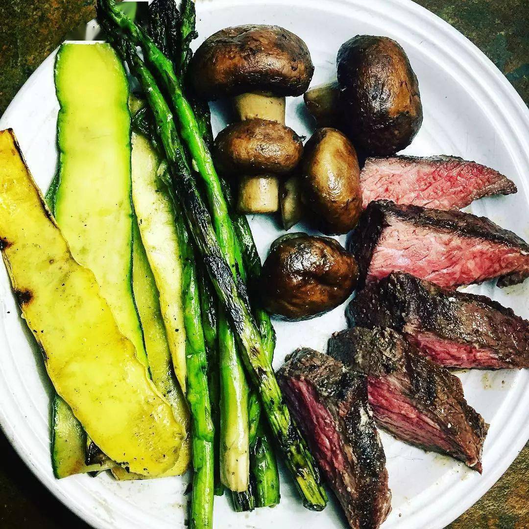 从大肚男到腹肌男需要多久给你答案