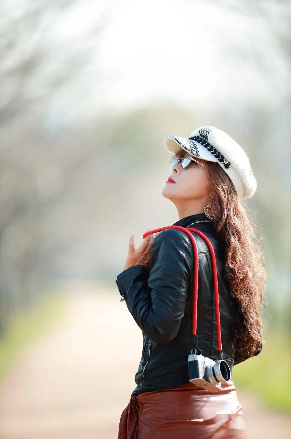 给中年女性拍照片咋拍好看这6个摄影技巧优雅气质全都有