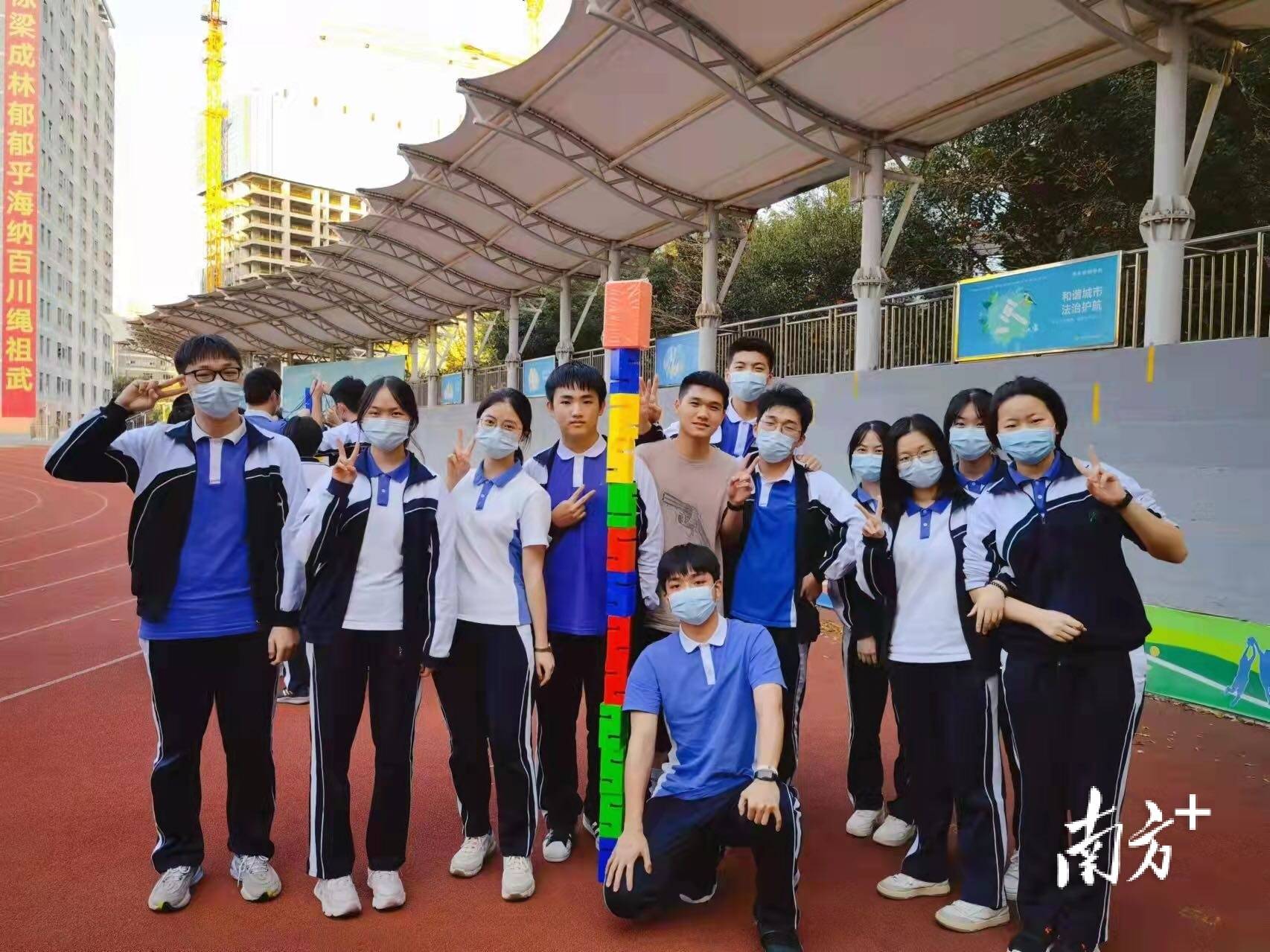 封闭学习也多彩翠园中学多项暖心行动关爱学生心理健康