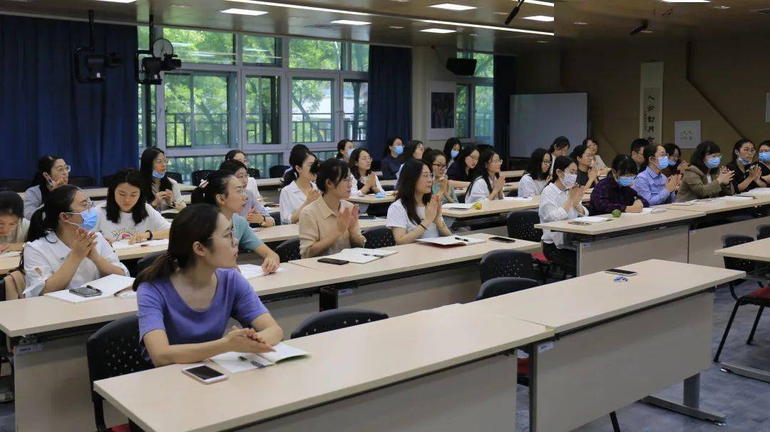 北京市广渠门中学副班主任成长营第一期成长纪实