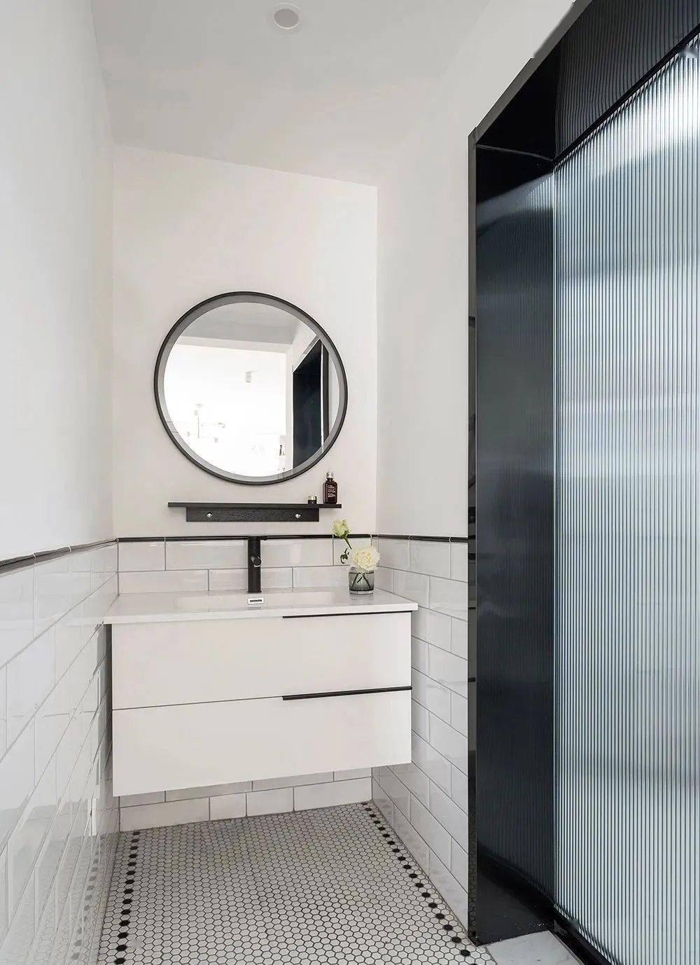 洗手台外置确实好但4个设计细节不注意等于白装别再出错了