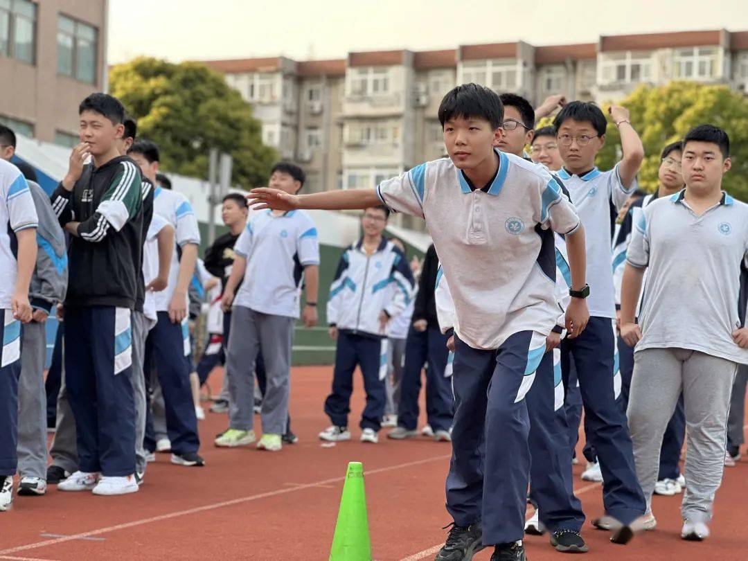 扬子一中学生图片