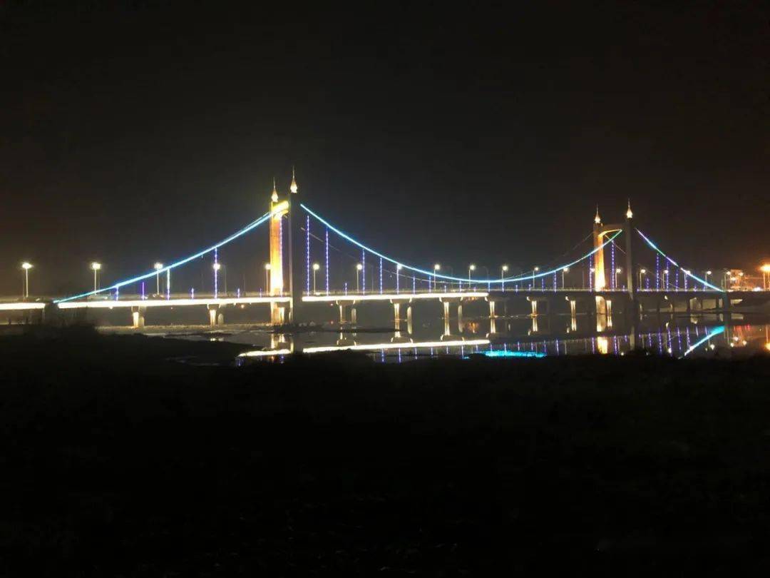 桥戏水欢乐多昔日4已成为麻城市民消费新地标为麻城大型商业综合体