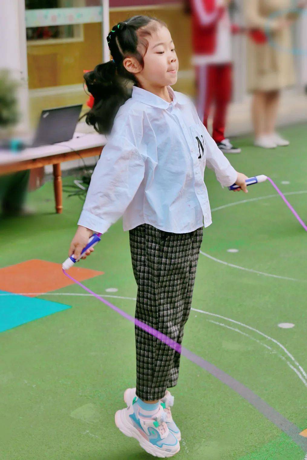 绳彩飞扬快乐运动东城之星幼儿园大班段跳绳比赛强势来袭