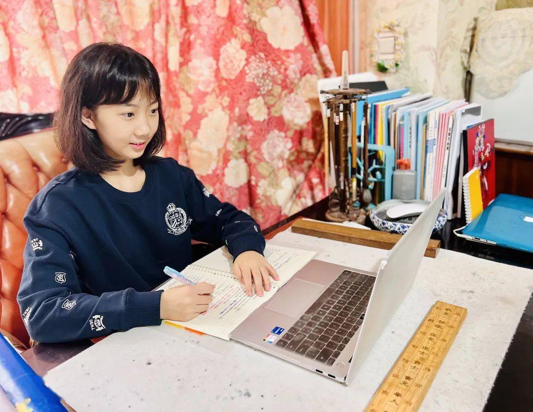 抗疫作品展征文辽宁省实验中学李宇涵致意春风中的沈阳