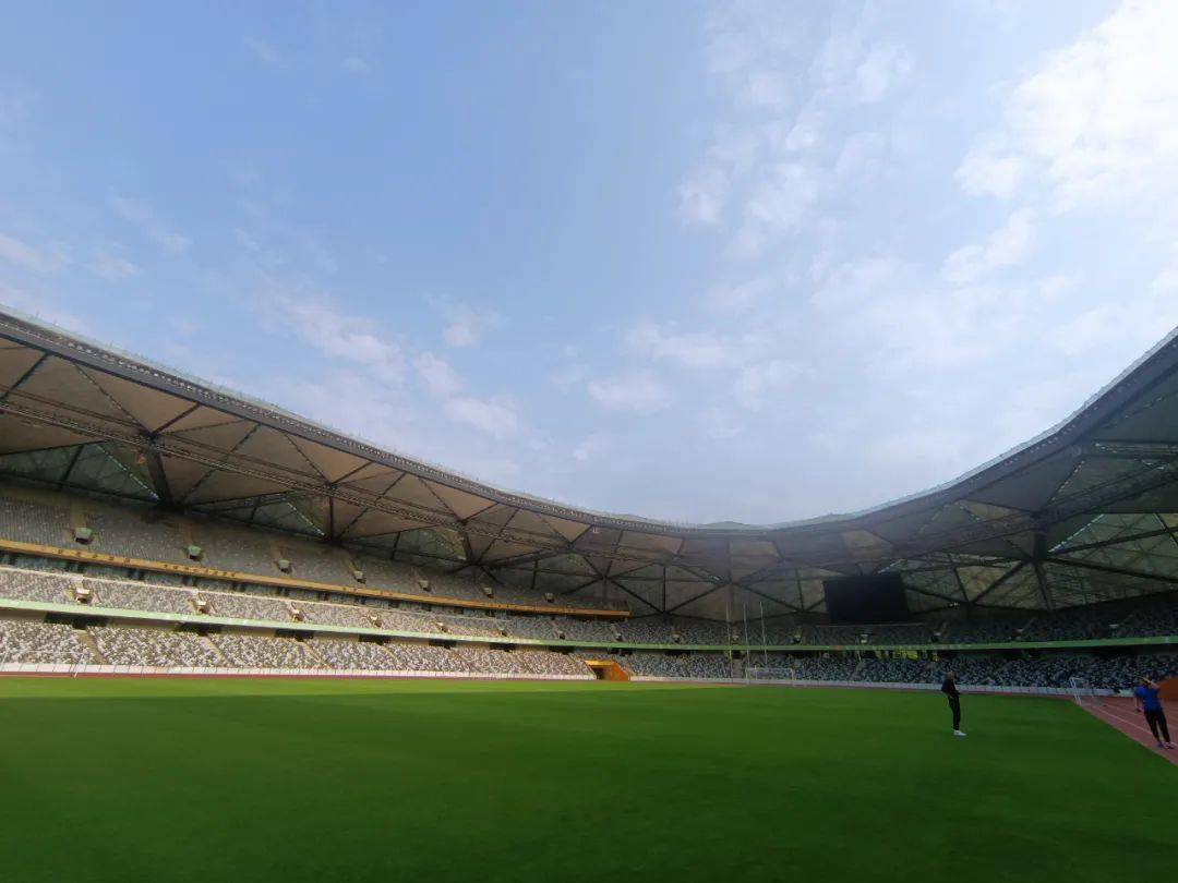 冬季保养结束大运中心体育场主场恢复对外开放