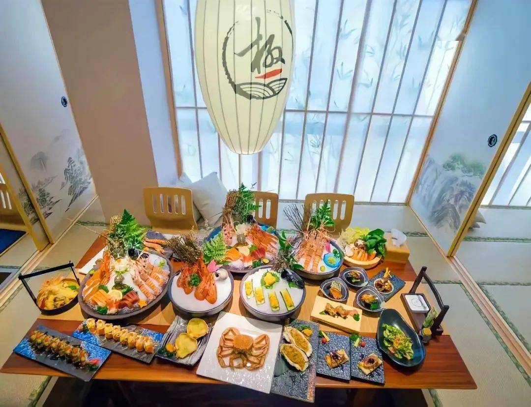 豪华日料放题100道硬货双人打卡黑珍珠级日料大餐立减248元