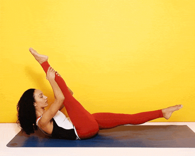 10个虐腹的瑜伽动作最适合想要进阶的伽人