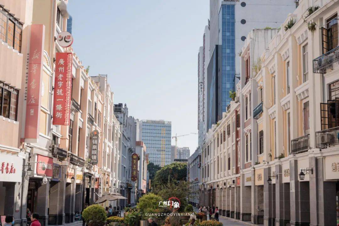 北京路悠久的历史和独具代表性的骑楼风貌,成为游客和广州市民中颇受