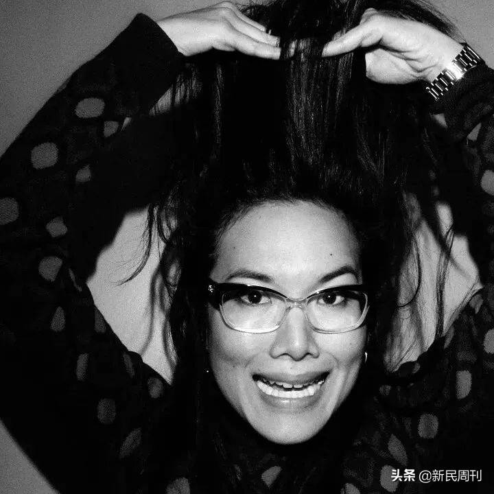 深挖美国亚裔脱口秀女王黄阿丽恢复单身好爽
