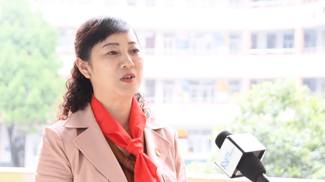 都匀六小 校长王培莉:每年的世界读书日,我们都要举行校园读书节系列