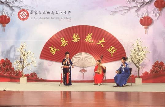 威县梨花大鼓即将在梨园频道播出威县梨花大鼓传统长篇经典曲目《丝绒