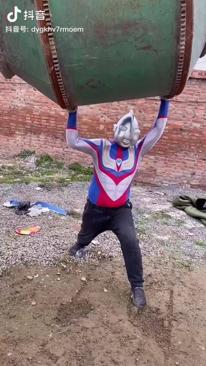 测一测奥特曼是你哥哥吗奥特曼二次元cosplay