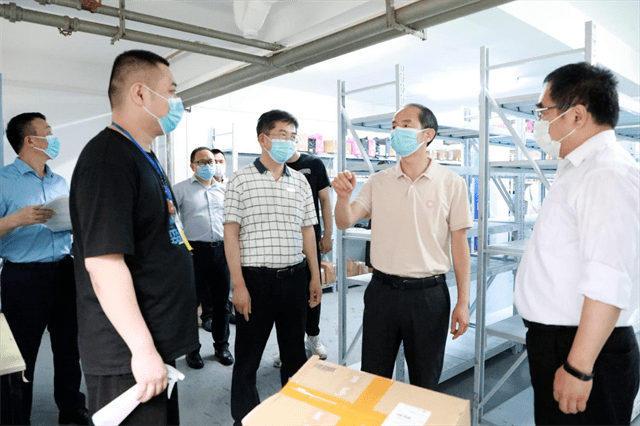 苏庆赐副厅长赴厅直属单位检查指导疫情防控和安全生产工作