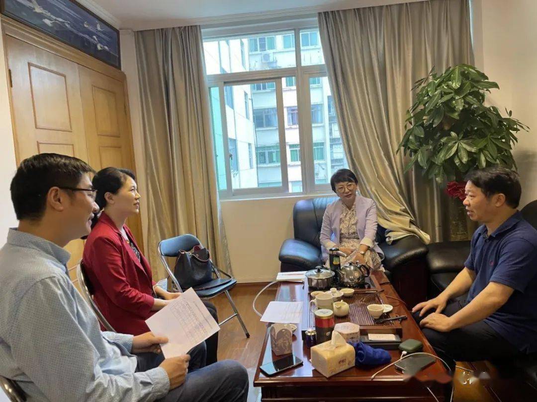 马尾区委统战部常务副部长董黎明,农工党福州市委会副主委,马尾区工委