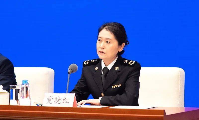 国务院政策例行吹风会进一步加大出口退税支持力度助企