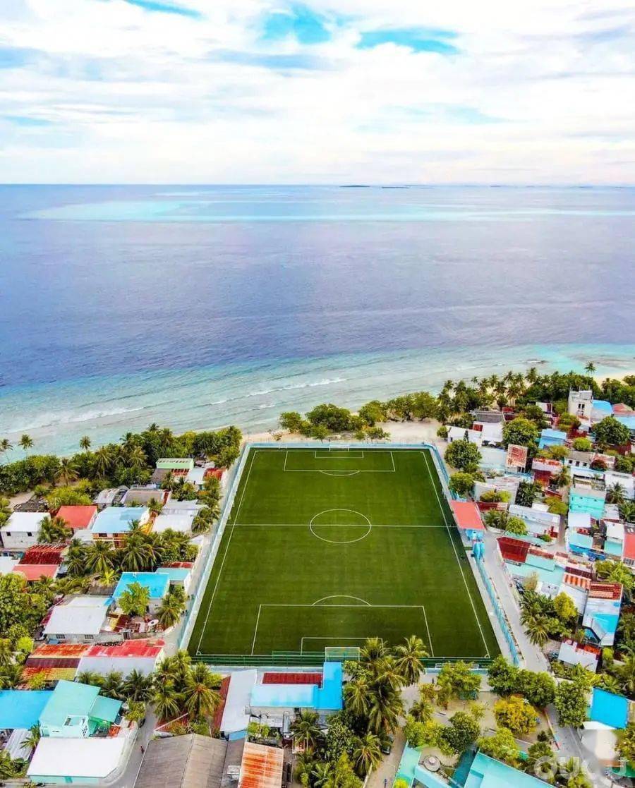 盘点国内外风景美丽的足球场