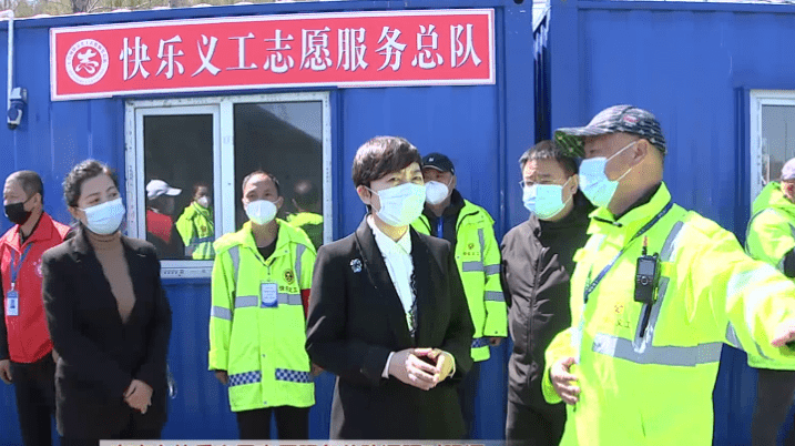 韦青弘扬志愿精神助力全市疫情防控推动新时代文明实践中心所站建设