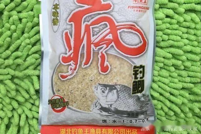 秋天钓鲫鱼用什么鱼饵最好?_饵料_谷香_果香